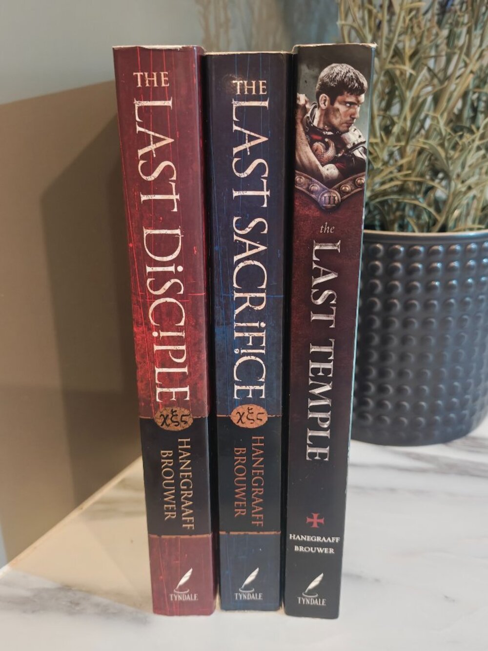 The Last Disciple Series Books 1–3 – Hank Hanegraaff & Sigmund Brouwer